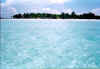 Isla Mujeres 05.09.00 Playa norte sea.jpg (24165 byte)